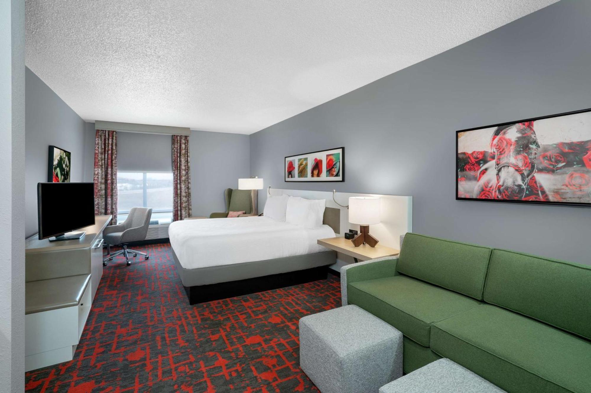 Hilton Garden Inn Louisville East Экстерьер фото