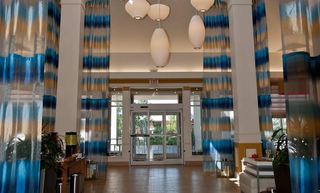 Hilton Garden Inn Louisville East Интерьер фото