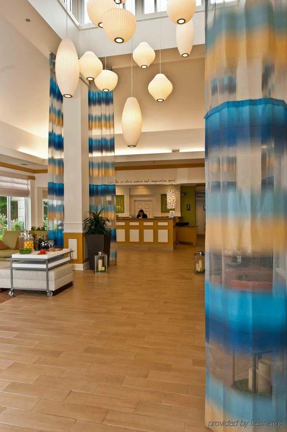 Hilton Garden Inn Louisville East Экстерьер фото